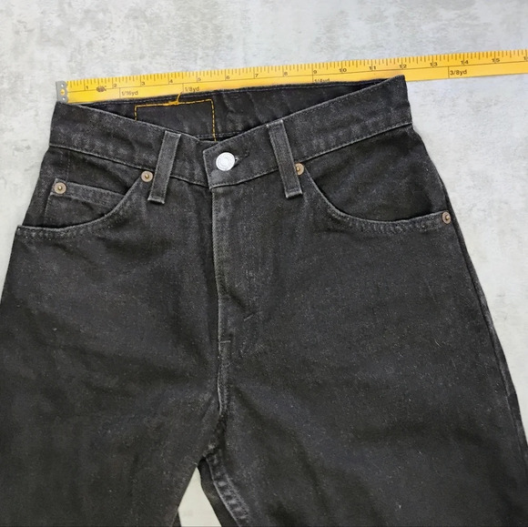 Vintage Levi's Orange Tab Relaxed Fit Tapered Leg Black Denim Jeans Size Small - Picture 11 of 12